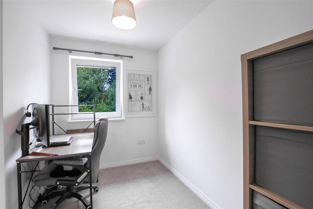 Bedroom.3.jpg