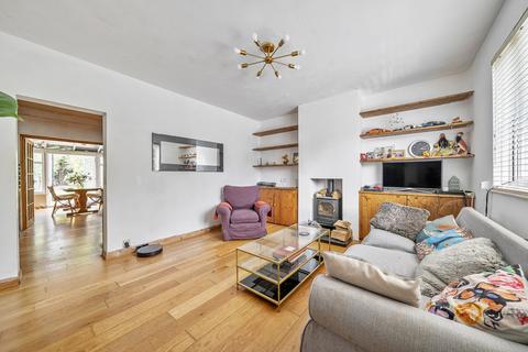 3 bedroom terraced house for sale, Mead Road, Richmond, TW10