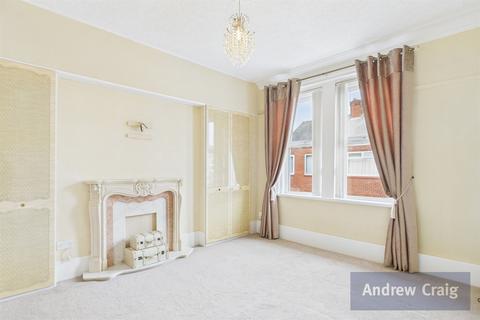 2 bedroom flat for sale, Revesby Street, South Shields