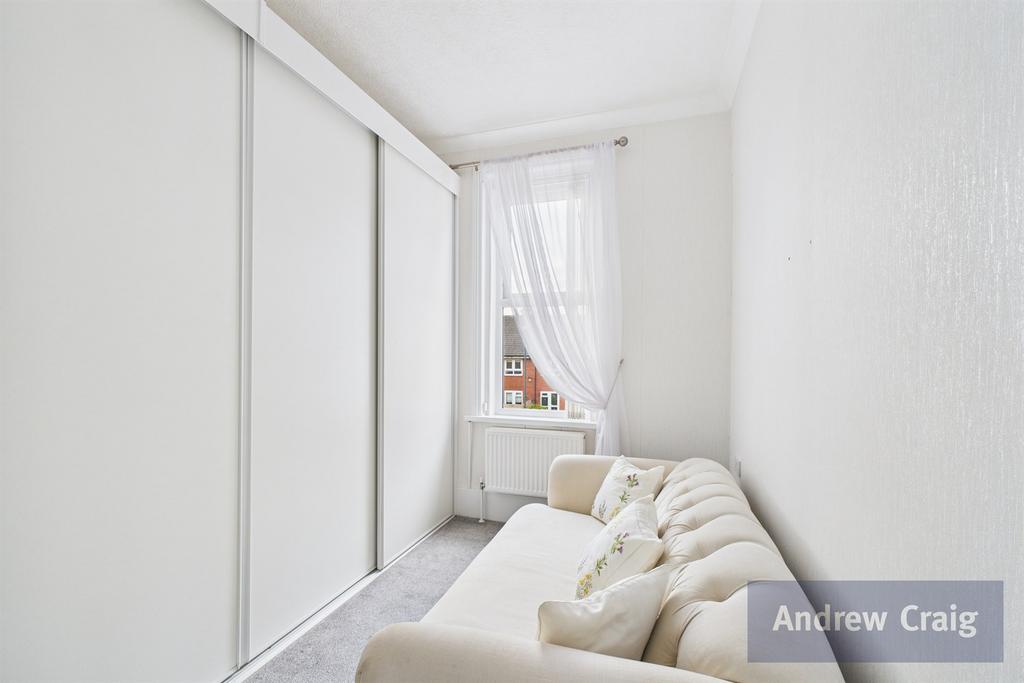 Rear Bedroom