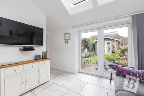 8 Westfield Close, Gravesend, DA12 5EH