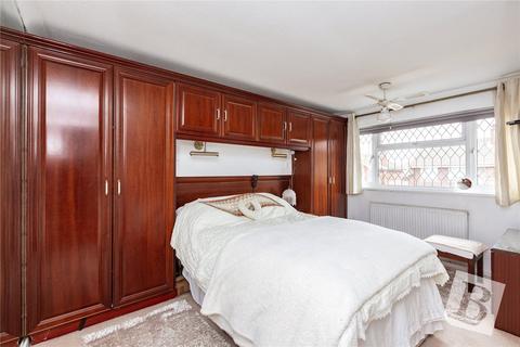 8 Westfield Close, Gravesend, DA12 5EH