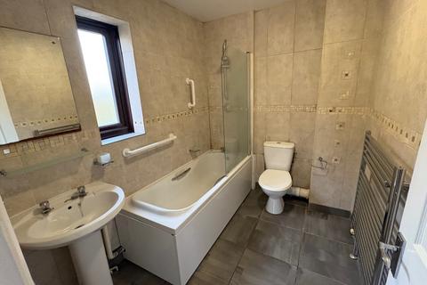 6 Bridle Close, Brafield On The Green, Northampton, NN7 1AS