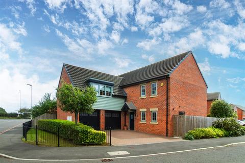 4 bedroom detached house for sale, Shepherds Cote Drive, Morpeth NE61