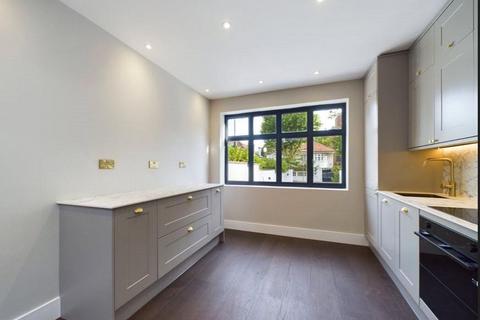 Studio for sale, Nova House, Brondesbury Park, London, NW6