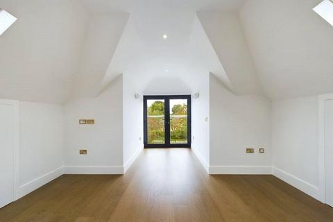 1 bedroom flat for sale, Nova House, Brondesbury Park, London, NW6