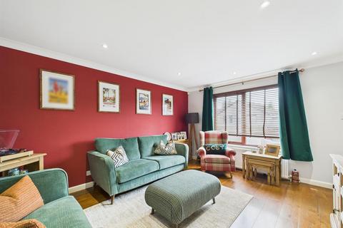 29 Honeyberry Crescent, Rattray, Blairgowrie, PH10 7RD