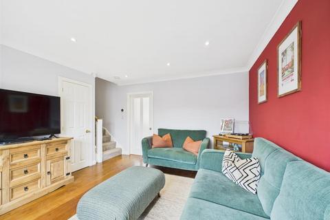 29 Honeyberry Crescent, Rattray, Blairgowrie, PH10 7RD