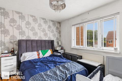 38 Eagle Close, Waltham Abbey, EN9 3NA