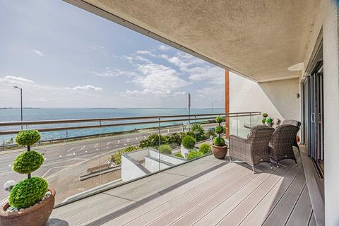 2 bedroom flat for sale, Westcliff-on-sea SS0