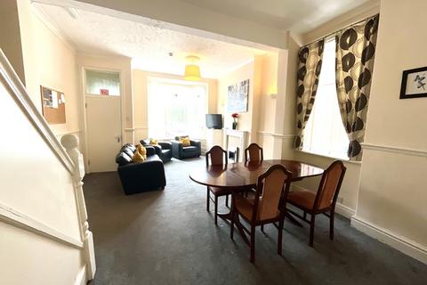 undefined, Waterloo Road, Ashton-On-Ribble PR2