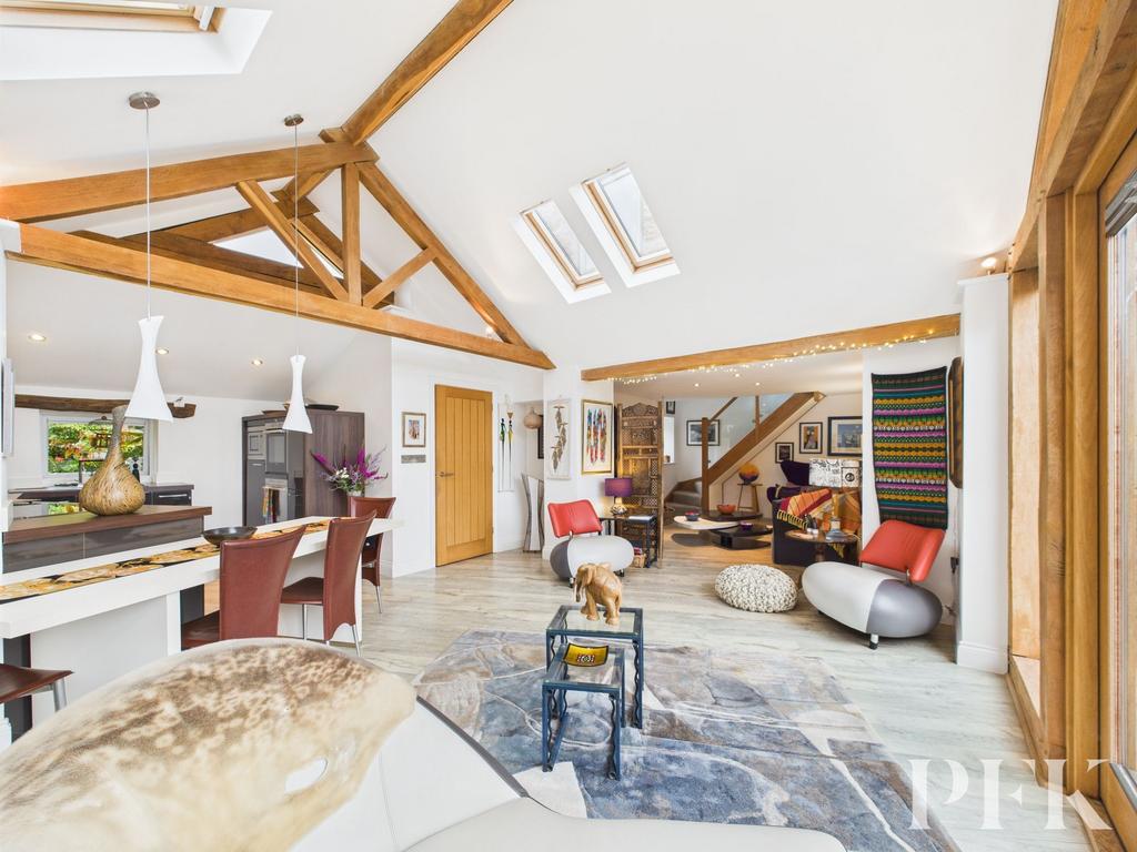 Living / Kitchen / Dining