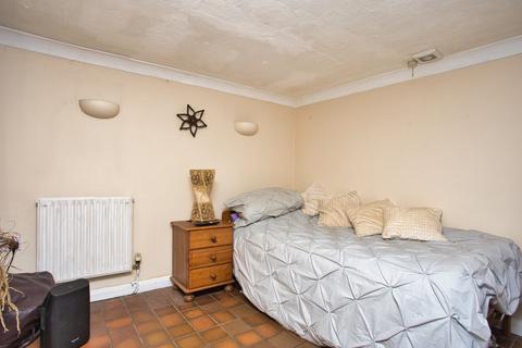 2 bedroom terraced house for sale, Queens Gardens, Dover, Kent, CT17