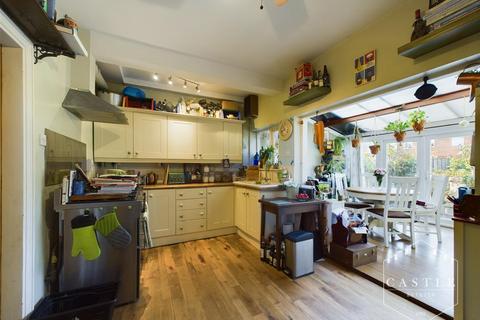 3 bedroom semi-detached house for sale, Lutterworth Road, Burbage, Hinckley