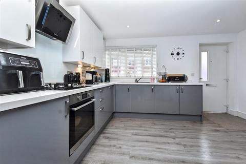 undefined, Avebury Mews, Eastbourne