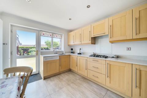 4 Brookfield Drive, Colyton, EX24 6TN