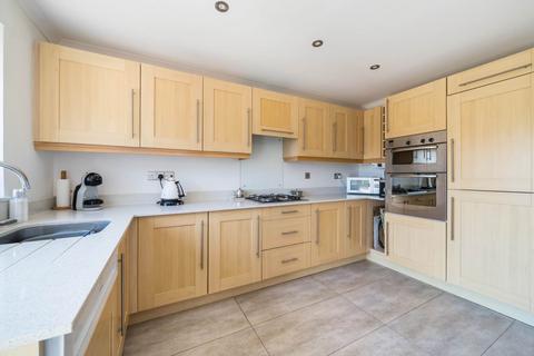 4 Brookfield Drive, Colyton, EX24 6TN