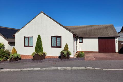 4 Brookfield Drive, Colyton, EX24 6TN