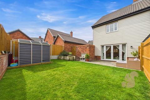 2 bedroom semi-detached house for sale, Greensleeves Road, Chilton