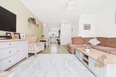 2 bedroom semi-detached house for sale, Greensleeves Road, Chilton