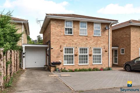 undefined, Cumberland Avenue, Surrey GU2