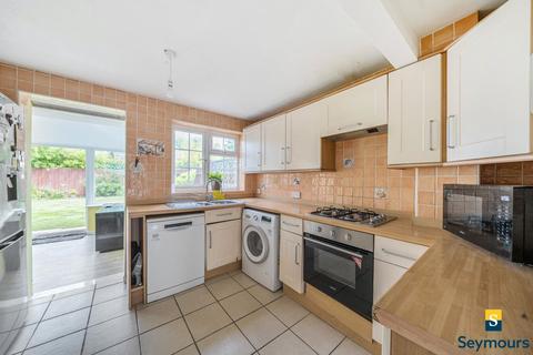 undefined, Cumberland Avenue, Surrey GU2