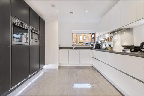 4 bedroom semi-detached house for sale, Cornell Gardens, Cockfosters, EN4