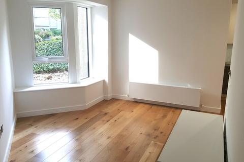 undefined, Tryon Apartments, Hounslow, TW3