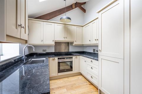 2 bedroom apartment to rent, Clementhorpe Maltings, Lower Ebor Street, York, YO23 1AR