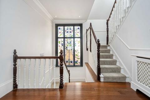 5 bedroom detached house for sale, Exeter Road, London NW2