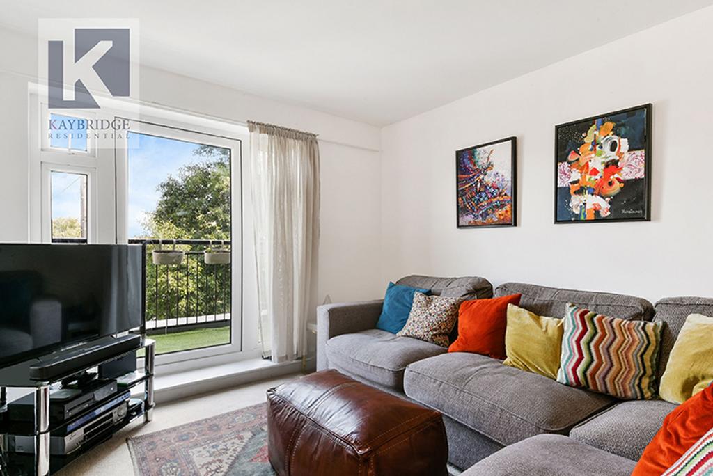 Willow Court Alpine Close, Epsom - KT19 9 FJ