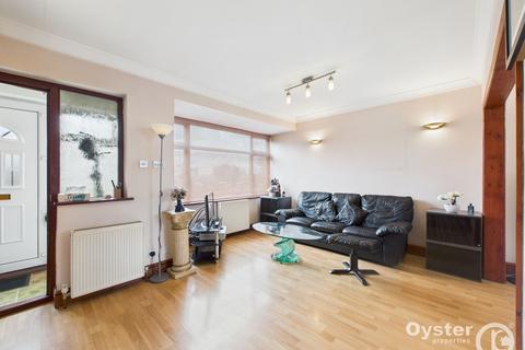 4 bedroom semi-detached house for sale, Taunton Way, Stanmore, HA7