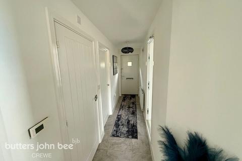 3 bedroom detached house for sale, Maul Field Close, Crewe