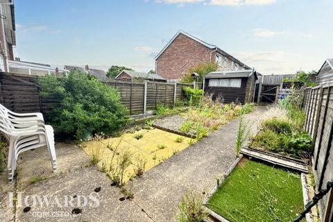 undefined, Garden Close, Bungay