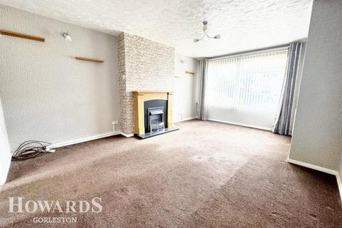 undefined, Garden Close, Bungay