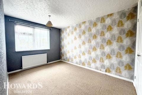 undefined, Garden Close, Bungay