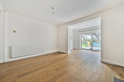 24 Brae Hill, Brill, Aylesbury, HP18 9TF