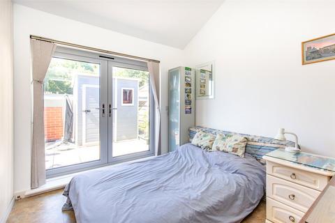 Flat 7, The Jacobs Building Burton Court, Clifton, Bristol, BS8 1EE