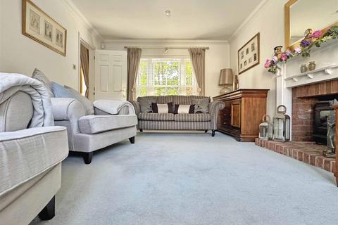 undefined, Ickworth Close, Great Notley, Braintree
