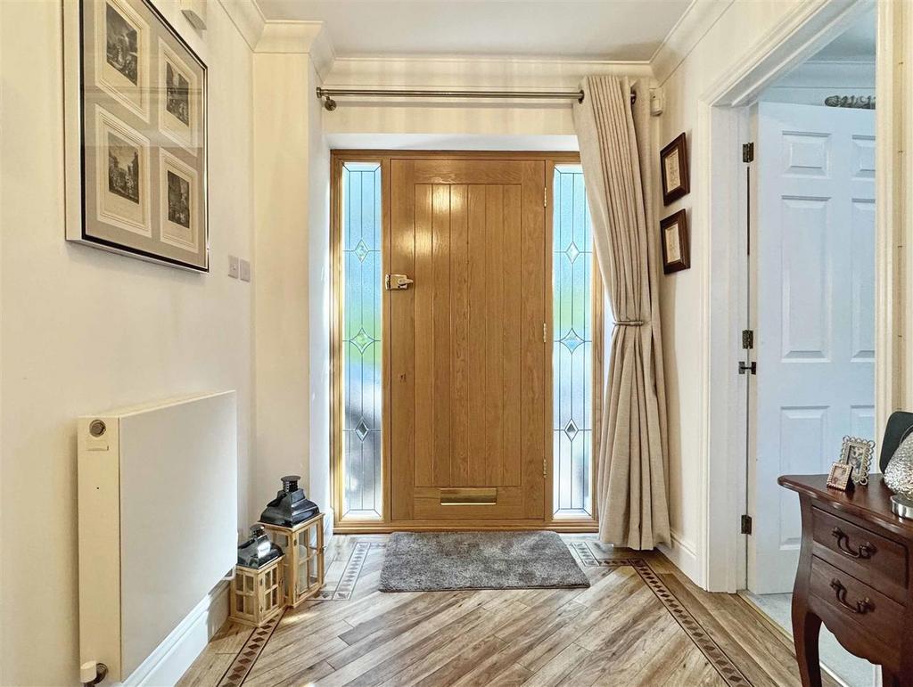 Entrance Hall.jpg