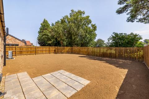 2 bedroom detached bungalow for sale, Spalding Road, Gosberton, Spalding, Lincolnshire, PE11