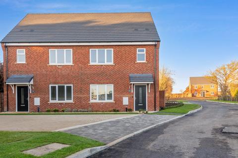 3 bedroom semi-detached house for sale, Roxton Road , Great Barford, Bedford , MK44