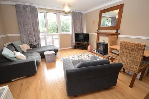 undefined, Lawns Hall Close, Leeds, West Yorkshire