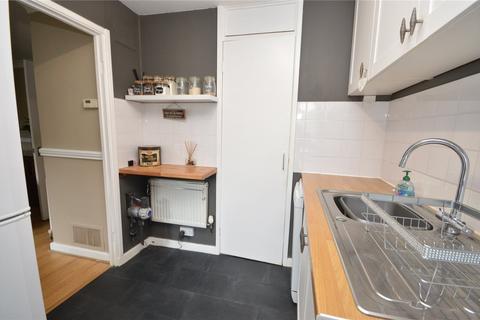 undefined, Lawns Hall Close, Leeds, West Yorkshire
