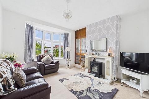 3 bedroom semi-detached house for sale, 40 Manorfield Road, Driffield, YO25 5JE