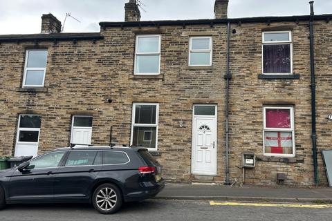 2 bedroom house to rent, Farfield Street, Cleckheaton, BD19
