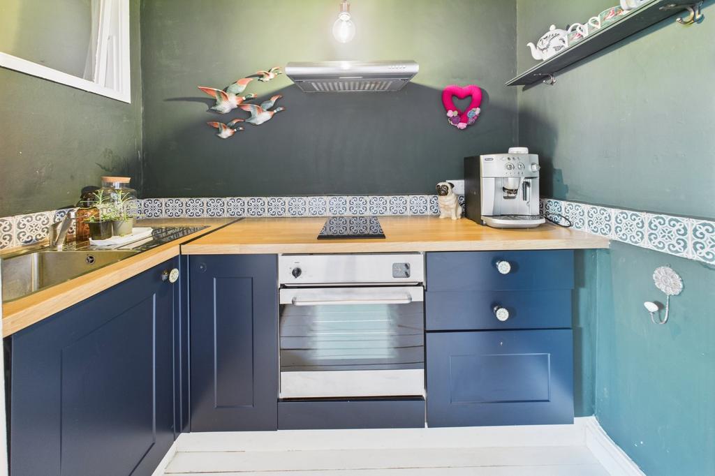 Kitchenette