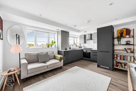 Windmill Place, Southall, UB2
