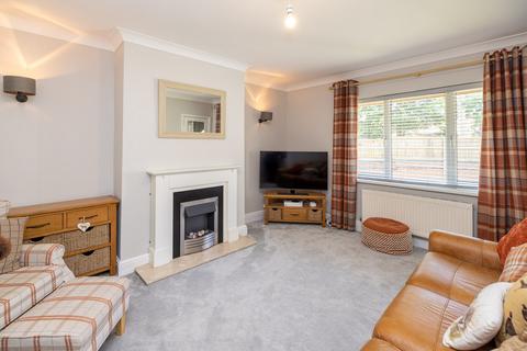 27 Church Road, Stainforth, Doncaster, DN7 5AE