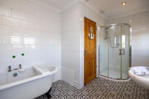 27 Church Road, Stainforth, Doncaster, DN7 5AE